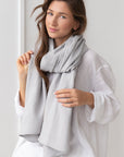 Linen scarf in Light Grey - Linen Couture